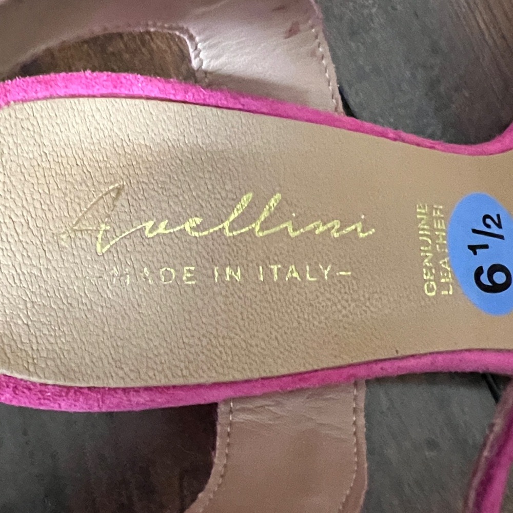 Women’s Hot Pink Suede Ankle-Strap Sandals - Size 6½ - Picture 3 of 4